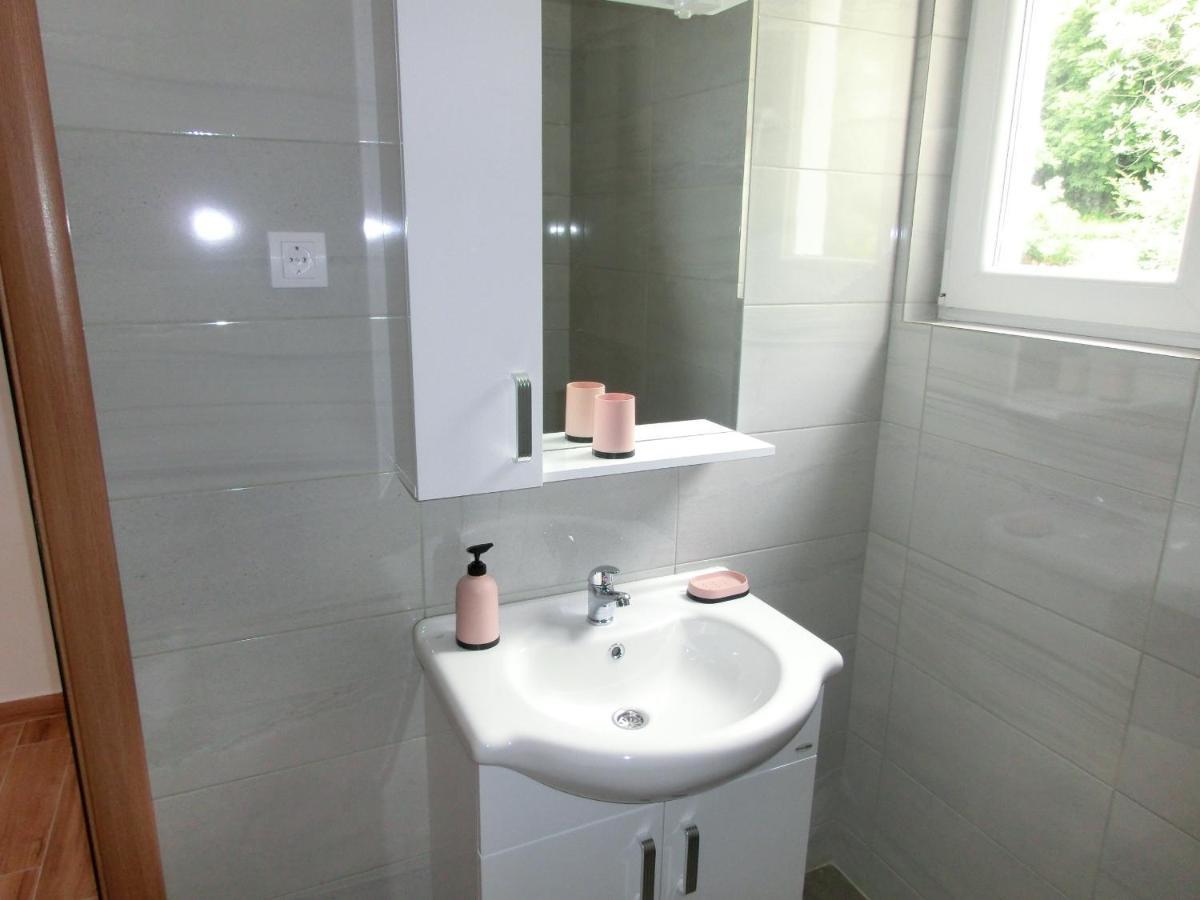 Villa Slovenika Budva Ngoại thất bức ảnh
