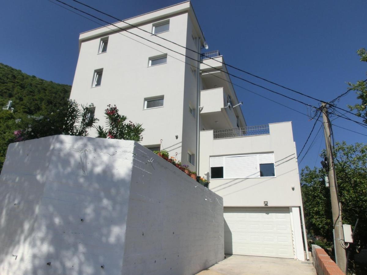 Villa Slovenika Budva Ngoại thất bức ảnh