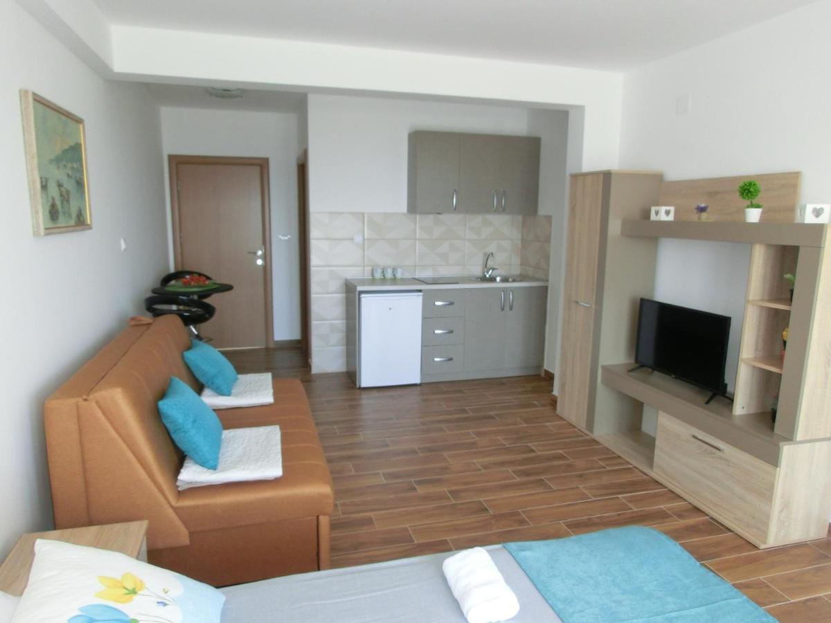 Villa Slovenika Budva Ngoại thất bức ảnh